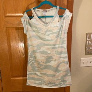 Daytrip Cold Shoulder Camo dress